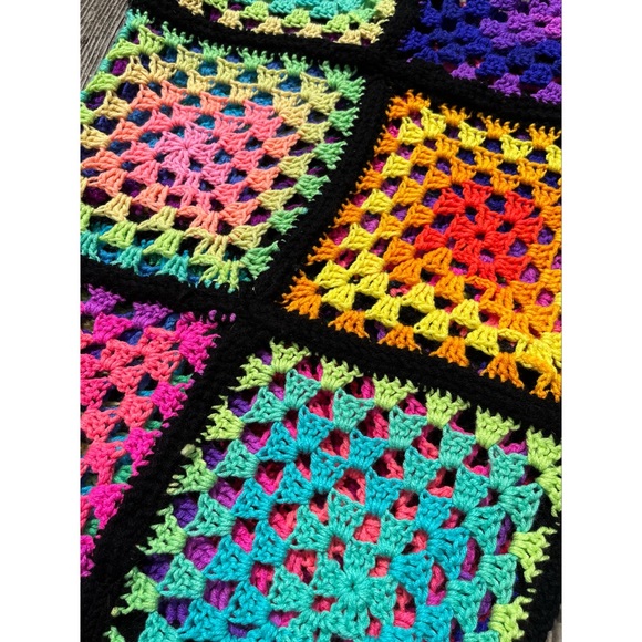 Handmade Crochet Granny Square Multicolor Rainbow Ombré Afghan Throw Blanket - Picture 5 of 11
